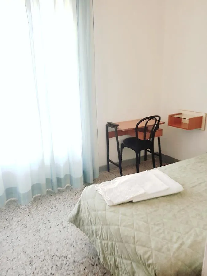 Hotel Amados ريميني