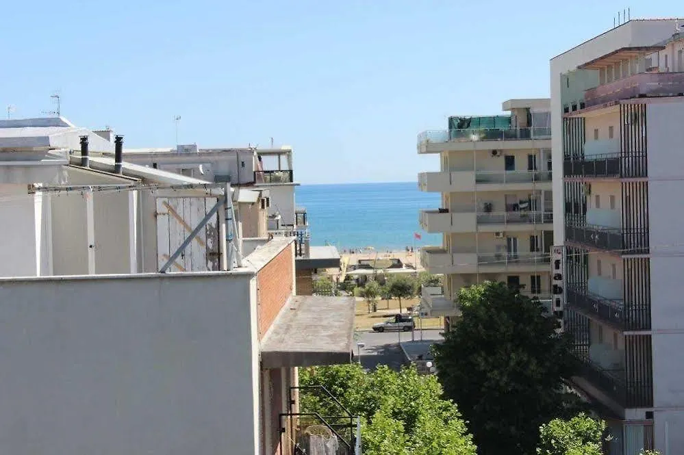 **  Hotel Amados ريميني إيطاليا